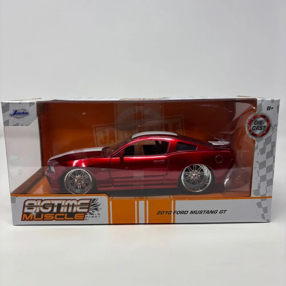2010 Ford Mustang GT Jada Toys Bigtime Muscle Candy Red 1:24 Diecast Car
